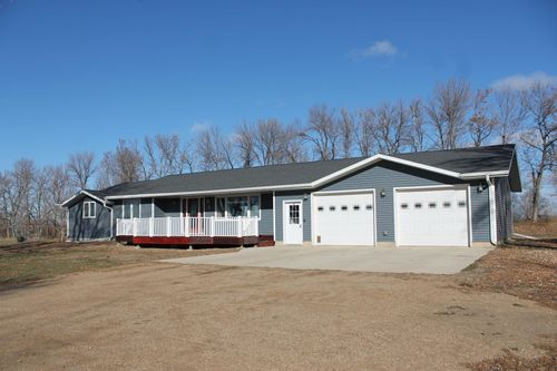 12 Lime Lake Dr, Avoca, MN, 56114-1085 | Card Image