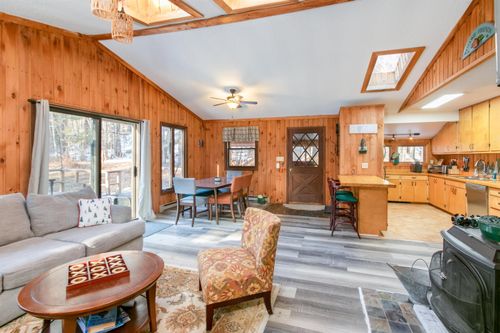 292 Tallwood Cir, Londonderry, VT, 05148 | Card Image