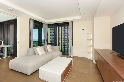 1804-1388 Ala Moana Blvd, Honolulu, HI, 96814-4649 | Card Image