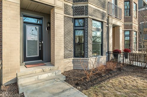 922 Berkhamsted Ln, Carmel, IN, 46032-3683 | Card Image