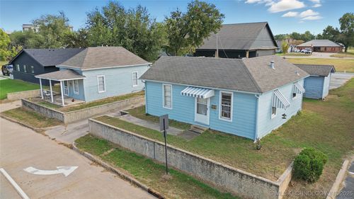 518 E A St, Jenks, OK, 74037-4121 | Card Image