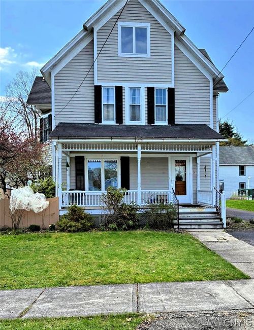 31 Cushman St, New Berlin, NY, 13411-7704 | Card Image