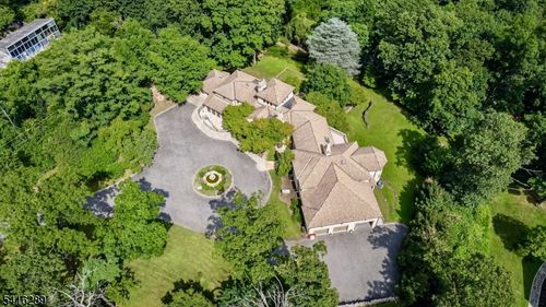 50 Rock Spring Rd, West Orange, NJ, 07052-3007 | Card Image
