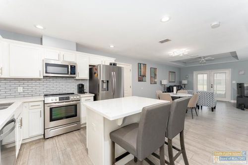 26 Augusta W, Laguna Vista, TX, 78578-2855 | Card Image