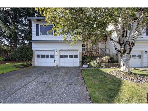 14842 Ne Rose Pkwy, Portland, OR, 97230-4519 | Card Image