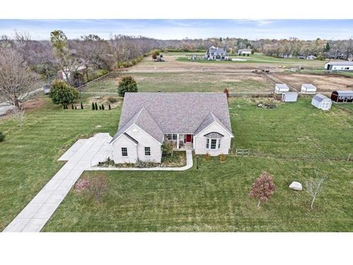 9830 S State Road 13, Fortville, IN, 46040-9208 | Card Image