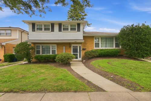 10324 S Kolmar Ave, Oak Lawn, IL, 60453-4846 | Card Image