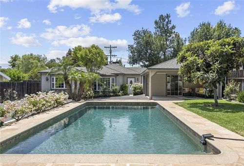 11063 White Oak Ave, Granada Hills, CA, 91344 | Card Image
