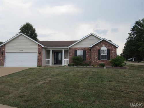 2408 Mountain Peak Ct, Pacific, MO, 63069-6609 | Card Image