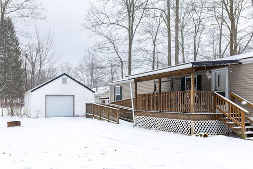 9926 Wigwam Trl, Linesville, PA, 16424-4980 | Card Image