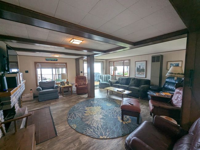 1935926-c2bdd223-f1e0-4b55-8452-0b3e1f7760fa.JPG | Image 22