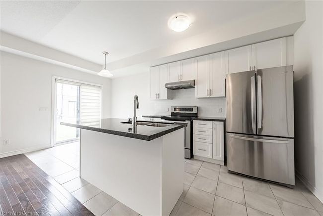 391 Athabasca Common, Townhouse with 3 bedrooms, 3 bathrooms and 2 parking in Oakville ON | Image 9