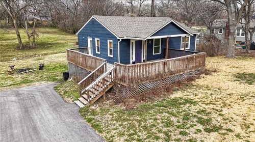 2832 N 74th St, Kansas City, KS, 66109-1727 | Card Image