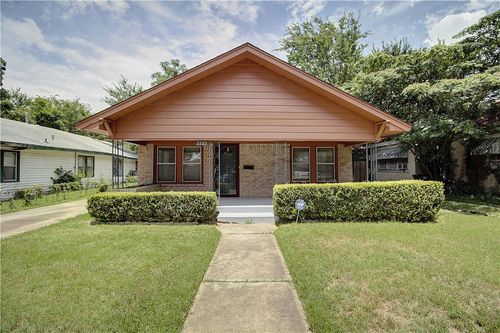2703 Galvez Ave, Fort Worth, TX, 76111-2216 | Card Image