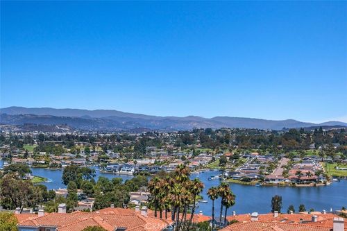 1206 Rue Saint Martin, San Marcos, CA, 92078-5286 | Card Image