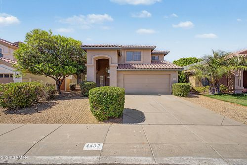 4432 E Meadow Dr, Phoenix, AZ, 85032-9323 | Card Image