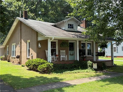 140 Bethania St, Rural Hall, NC, 27045-9143 | Card Image