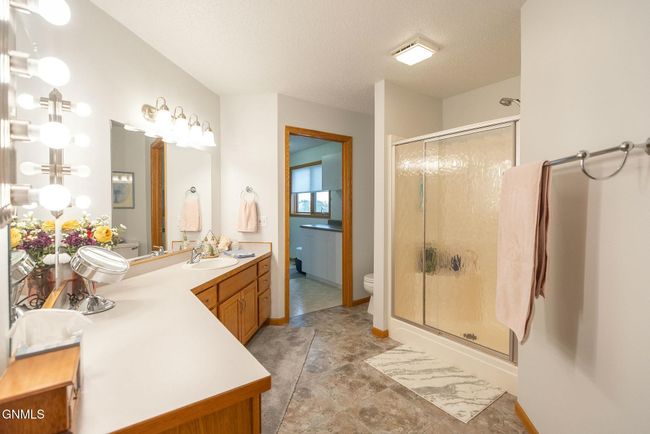 1720 N 26 Th St, Condo with 3 bedrooms, 2 bathrooms and null parking in Bismarck ND | Image 40