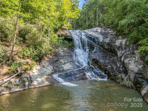 2716 Lower Flat Creek Rd, Black Mountain, NC, 28711-9580 | Card Image