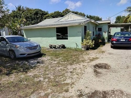 1741 Nw 92nd St, Miami, FL, 33147-3131 | Card Image