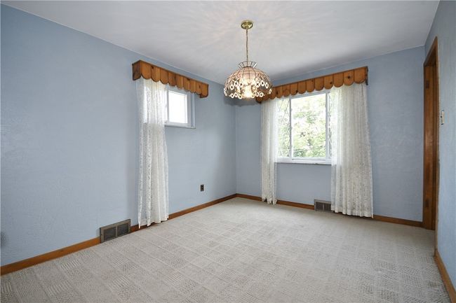 Formal Dining Room | Image 5