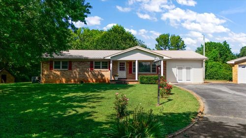 318 David St, Lawrenceburg, TN, 38464-4614 | Card Image