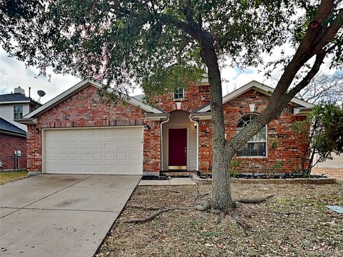 1905 Sharpsbury Dr, Euless, TX, 76040-4097 | Card Image
