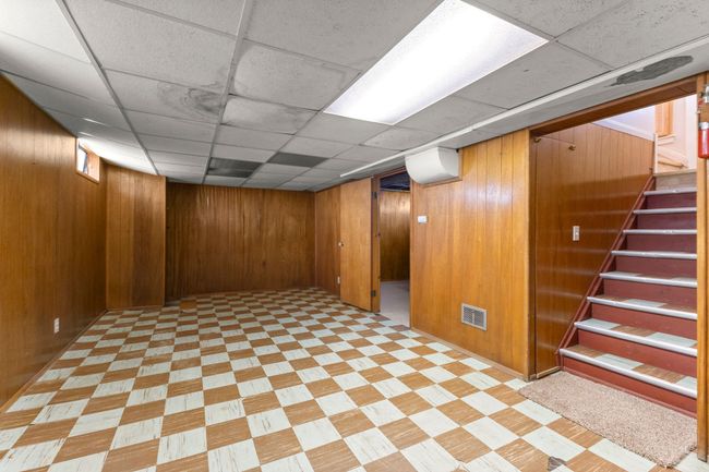 29 Washington St, House other with 3 bedrooms, 1 bathrooms and null parking in Trenton MI | Image 25