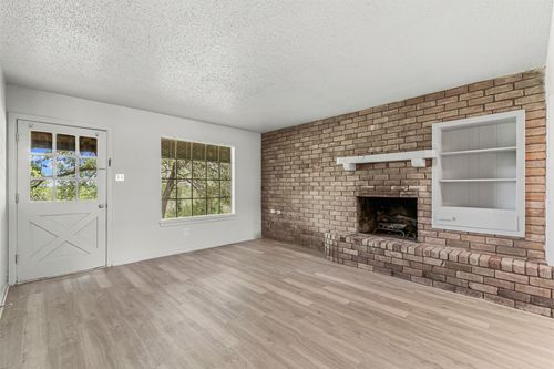apt-14-2530 E Us Highway 377, Granbury, TX, 76049-5955 | Card Image