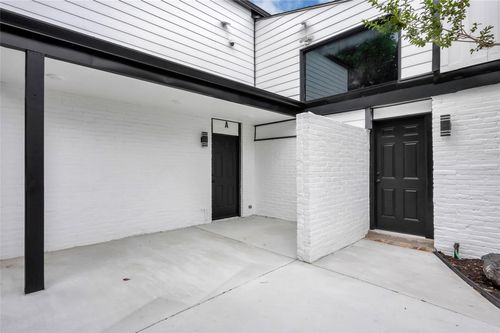 a-7 Briar Dale Ct, Houston, TX, 77027-2925 | Card Image