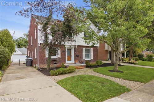 24616 Fairmount Dr, Dearborn, MI, 48124-1583 | Card Image