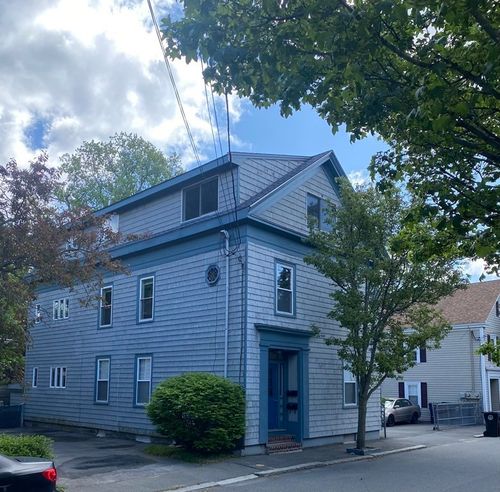 apt-2-36 Upham St, Salem, MA, 01970-2466 | Card Image