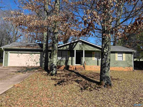 105 Gibbon Dr, Harvest, AL, 35749-9763 | Card Image