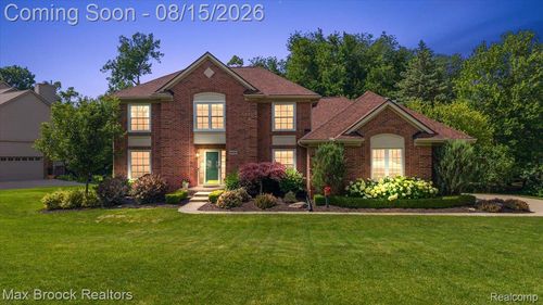 24435 Nantucket Dr, Novi, MI, 48374-2843 | Card Image