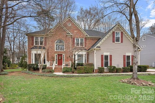 8621 Summerfield Ln, Huntersville, NC, 28078-6865 | Card Image