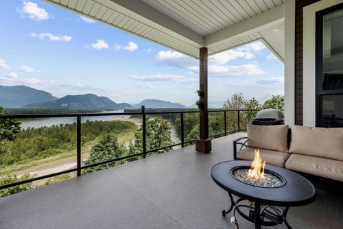 60-43685 Chilliwack Mountain Rd, Chilliwack, BC, V2R0X5 | Card Image