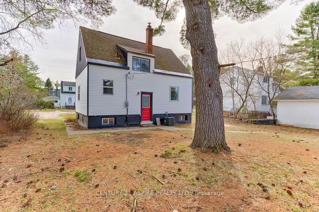 43 Glendale Ave, House other with 3 bedrooms, 2 bathrooms and 2 parking in Deep River ON | Image 38