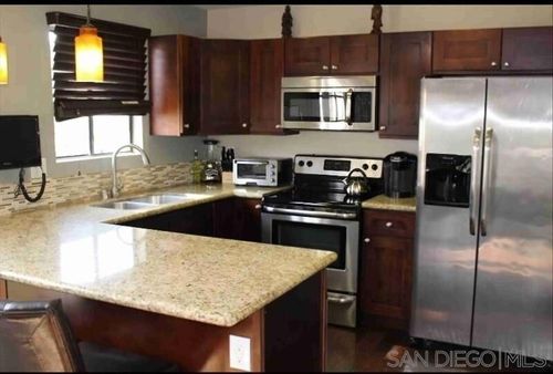 8610 Potrero St, Spring Valley, CA, 91977 | Card Image
