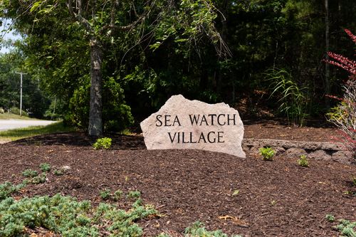 unit-34-34 Roundhouse Rd, Buzzards Bay, MA, 02532-3876 | Card Image