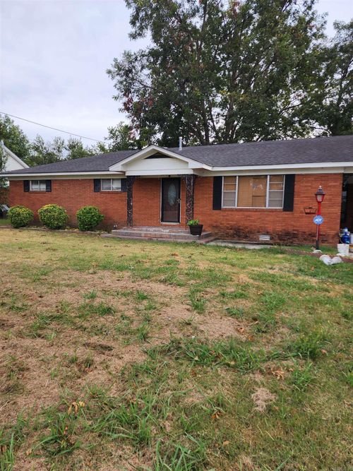 1131 W Hwy 49, West Helena, AR, 72390 | Card Image