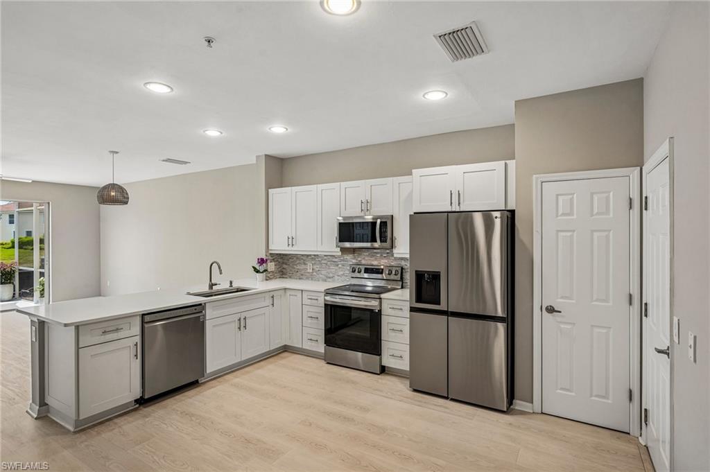 Residential in NAPLES 2
