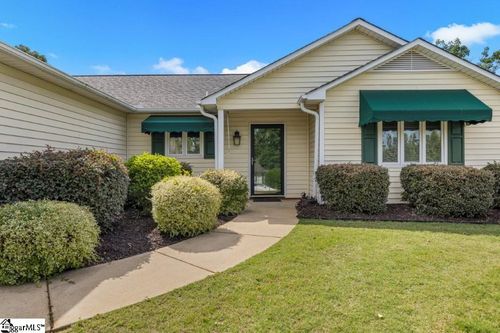 2 Stone Meadow Rd, Greenville, SC, 29615-5353 | Card Image