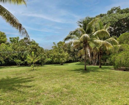 13500 Sw 69th Ave, Pinecrest, FL, 33156-6940 | Card Image