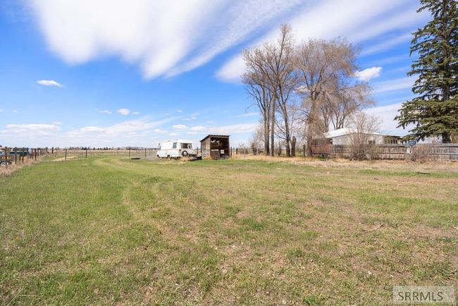 9891 N 5 Th E, House other with 4 bedrooms, 2 bathrooms and 2 parking in Idaho Falls ID | Image 17