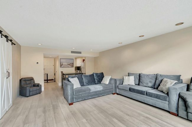 4379 Trevi Ct, Condo with 3 bedrooms, 3 bathrooms and null parking in Lake Worth FL | Image 6