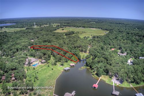 221 County Road 1946, Emory, TX, 75440-7253 | Card Image