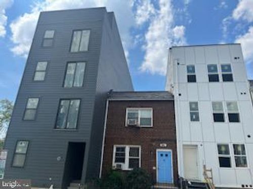 1002 18th St Ne, WASHINGTON, DC, 20002-7629 | Card Image