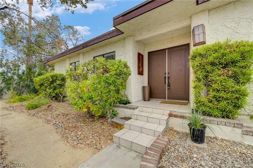 2695 San Lago Ct, Las Vegas, NV, 89121-3930 | Card Image