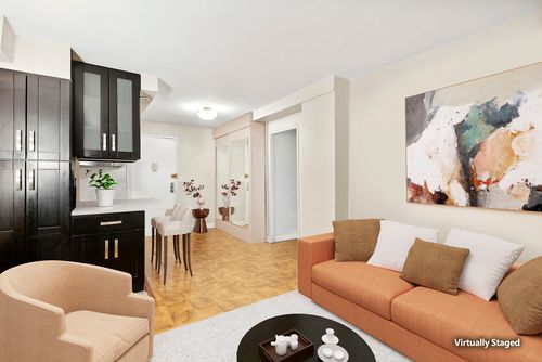 9l-211 E 53rd St, New York, NY, 10022-4806 | Card Image