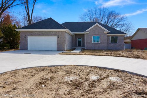 37116 Moravian Dr, Clinton Township, MI, 48036-3601 | Card Image